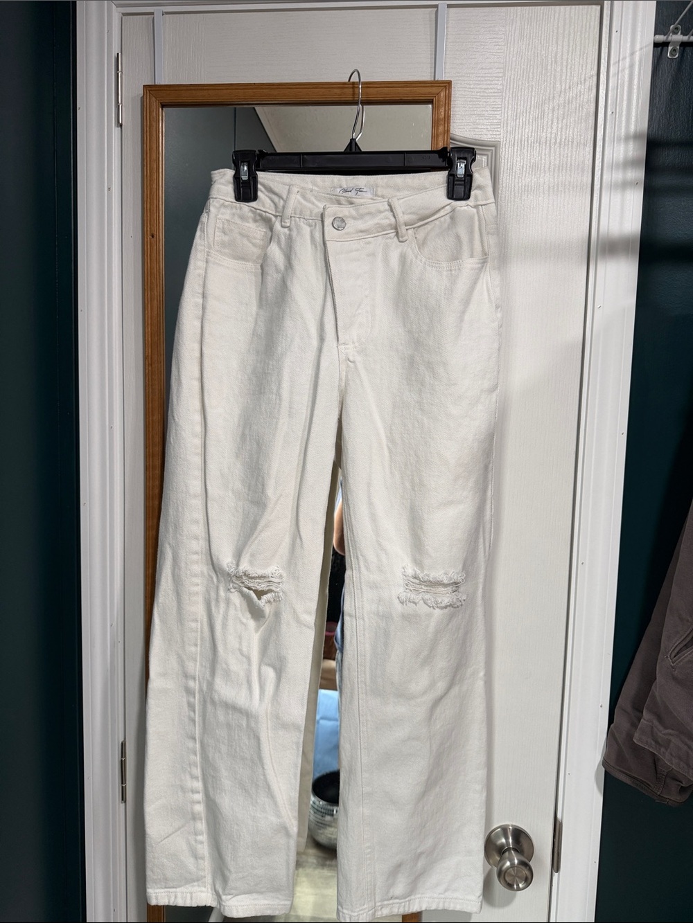 White Distressed Straight-Leg Jeans